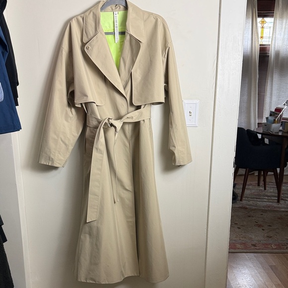 Women’s Lululemon Trench Coat - size 6 - Picture 4 of 6